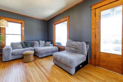 121 N 5th Street, Montevideo, MN 56265