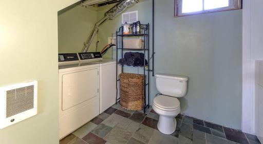 121 N 5th Street, Montevideo, MN 56265