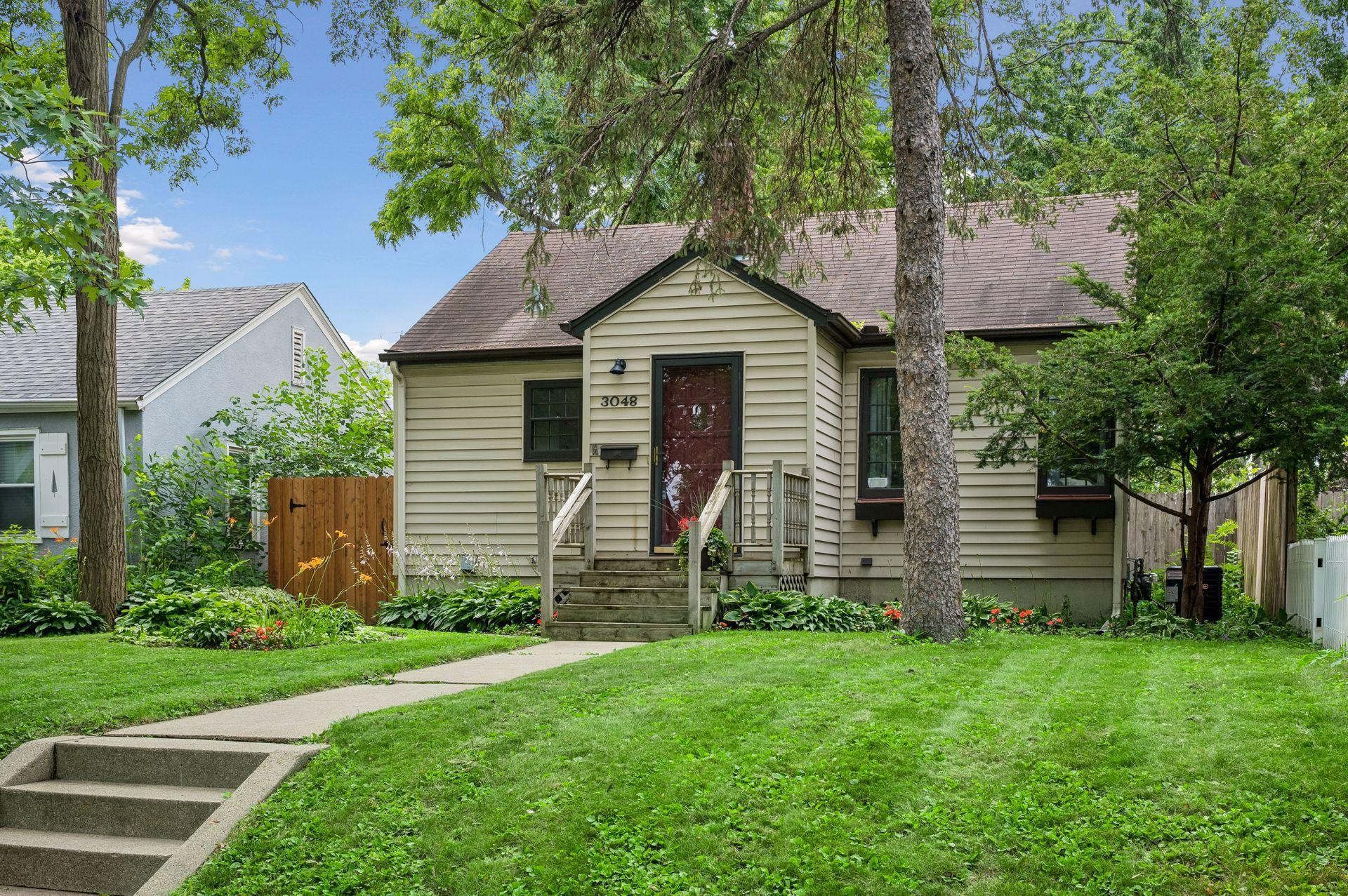 Welcome to 3048 Salem Avenue