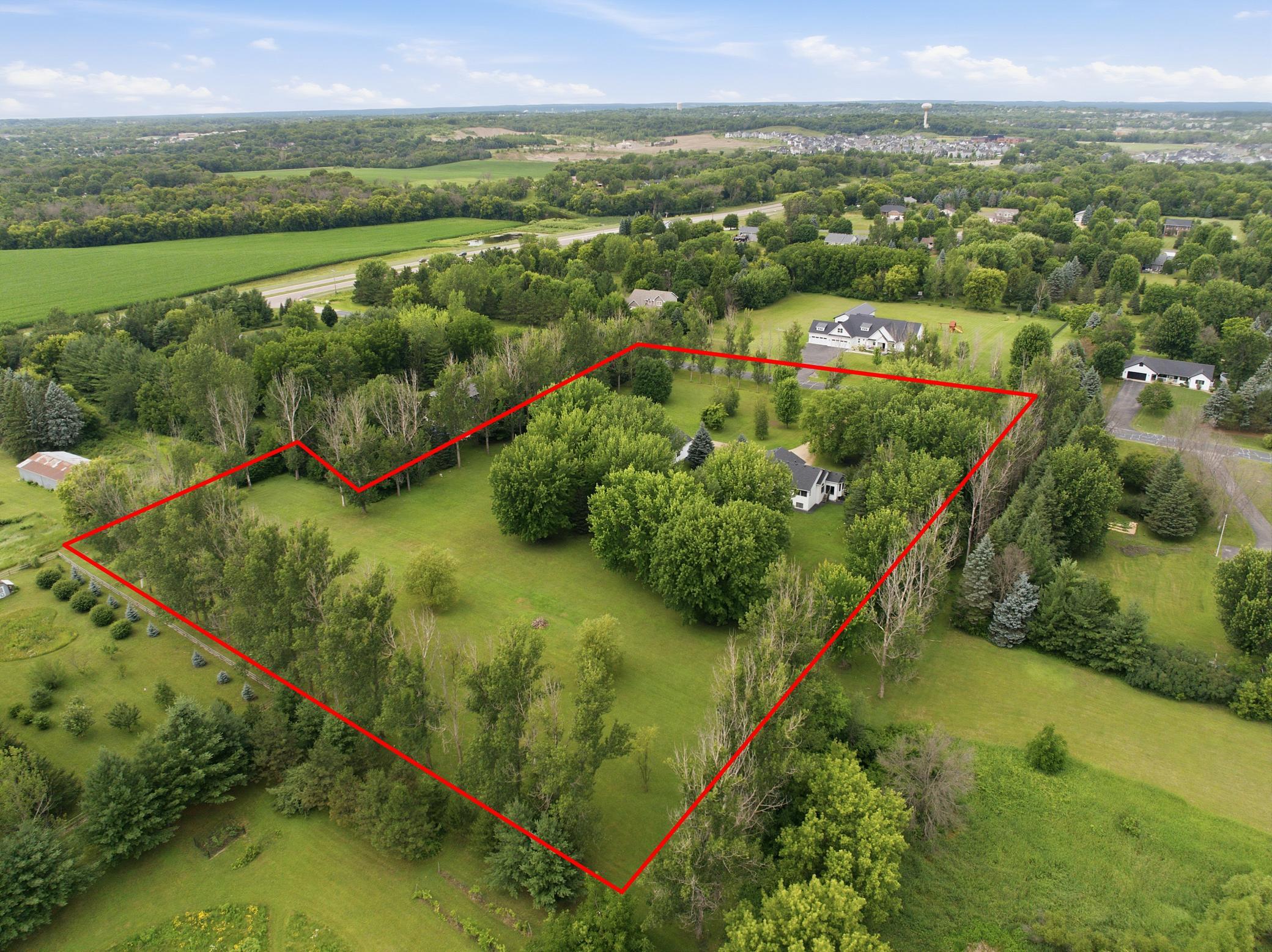 Property lines in red
