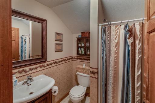 Upper 3/4 Bathroom