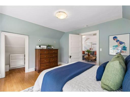 Minneapolis, MN 55403