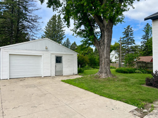 118 Franklin Avenue, Owatonna, MN 55060
