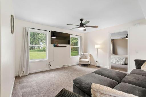 22341 570th Avenue, Austin, MN 55912