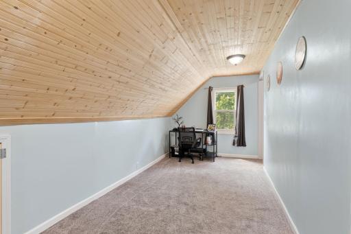 22341 570th Avenue, Austin, MN 55912