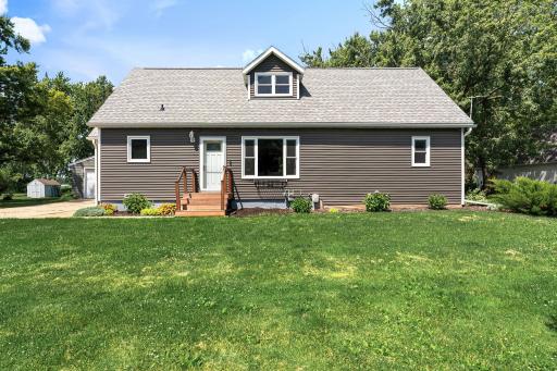 22341 570th Avenue, Austin, MN 55912