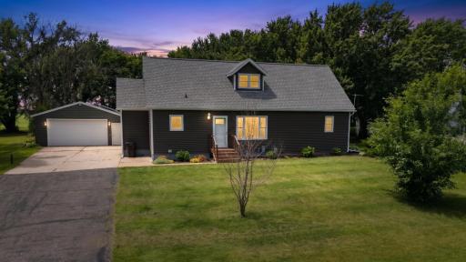 22341 570th Avenue, Austin, MN 55912