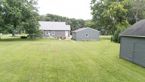 22341 570th Avenue, Austin, MN 55912