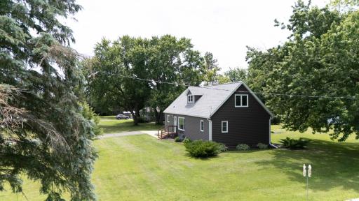 22341 570th Avenue, Austin, MN 55912