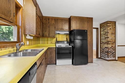 Eat In Kitchen