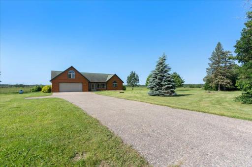 8405 60th Street SW, Staples, MN 56479