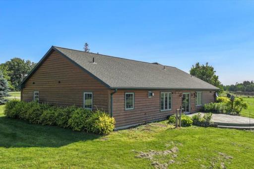 8405 60th Street SW, Staples, MN 56479
