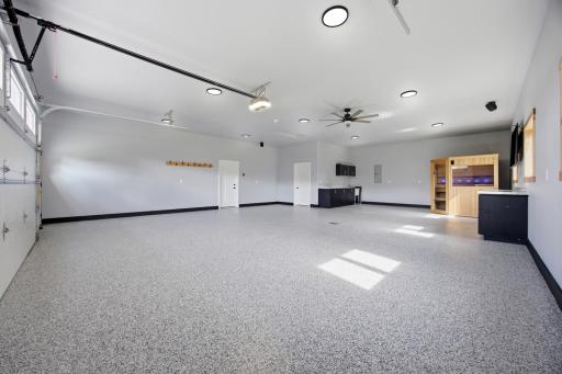 4983 167th Avenue SE, Kindred, ND 58051