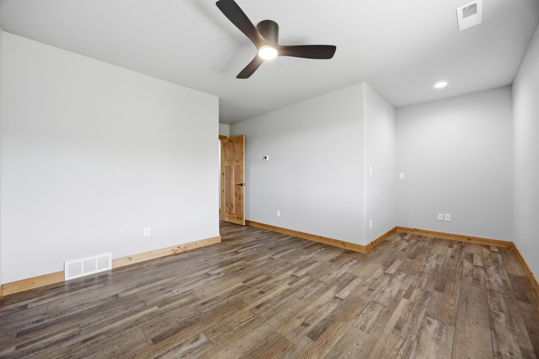 2 Bedroom