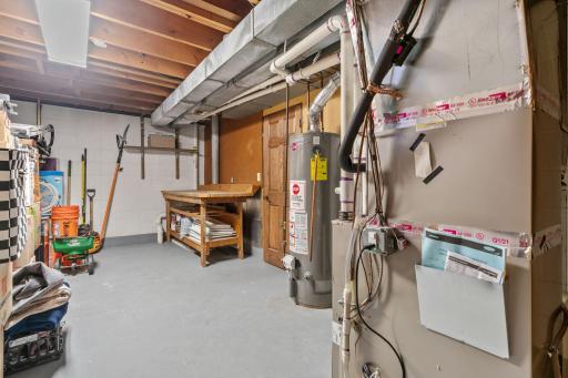 215 Union Terrace Lane N, Minneapolis, MN 55441
