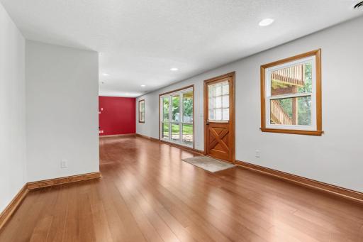 215 Union Terrace Lane N, Minneapolis, MN 55441