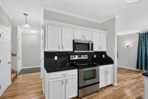 17026 78th Place N, Maple Grove, MN 55311