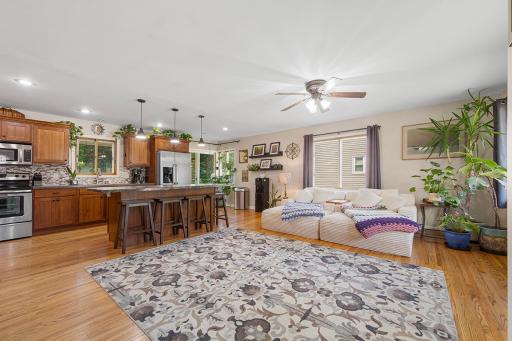 762 E Prince Street, Lake Crystal, MN 56055