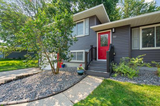 762 E Prince Street, Lake Crystal, MN 56055