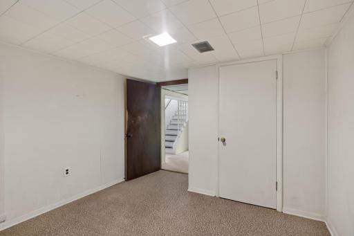 5332 Quail Avenue N, Minneapolis, MN 55429