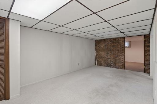 5332 Quail Avenue N, Minneapolis, MN 55429
