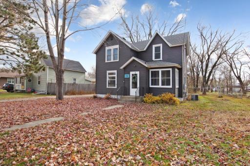 15 14th Street NE, Faribault, MN 55021