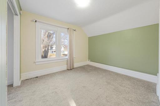 15 14th Street NE, Faribault, MN 55021