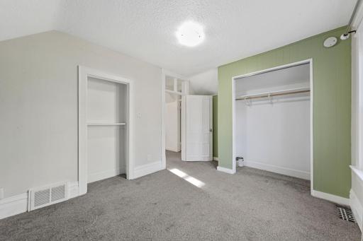 15 14th Street NE, Faribault, MN 55021