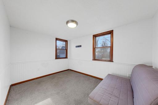 15 14th Street NE, Faribault, MN 55021