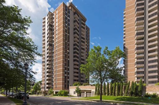 400 Groveland Avenue, 1212, Minneapolis, MN 55403