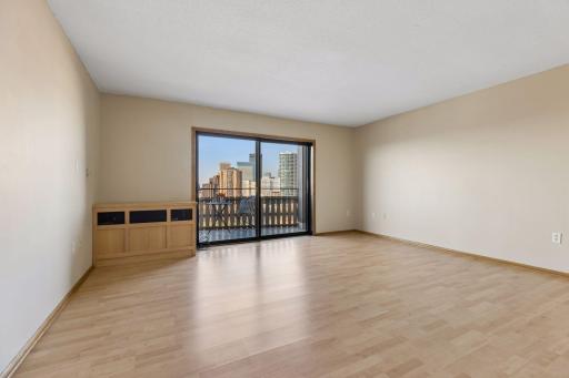 400 Groveland Avenue, 1212, Minneapolis, MN 55403