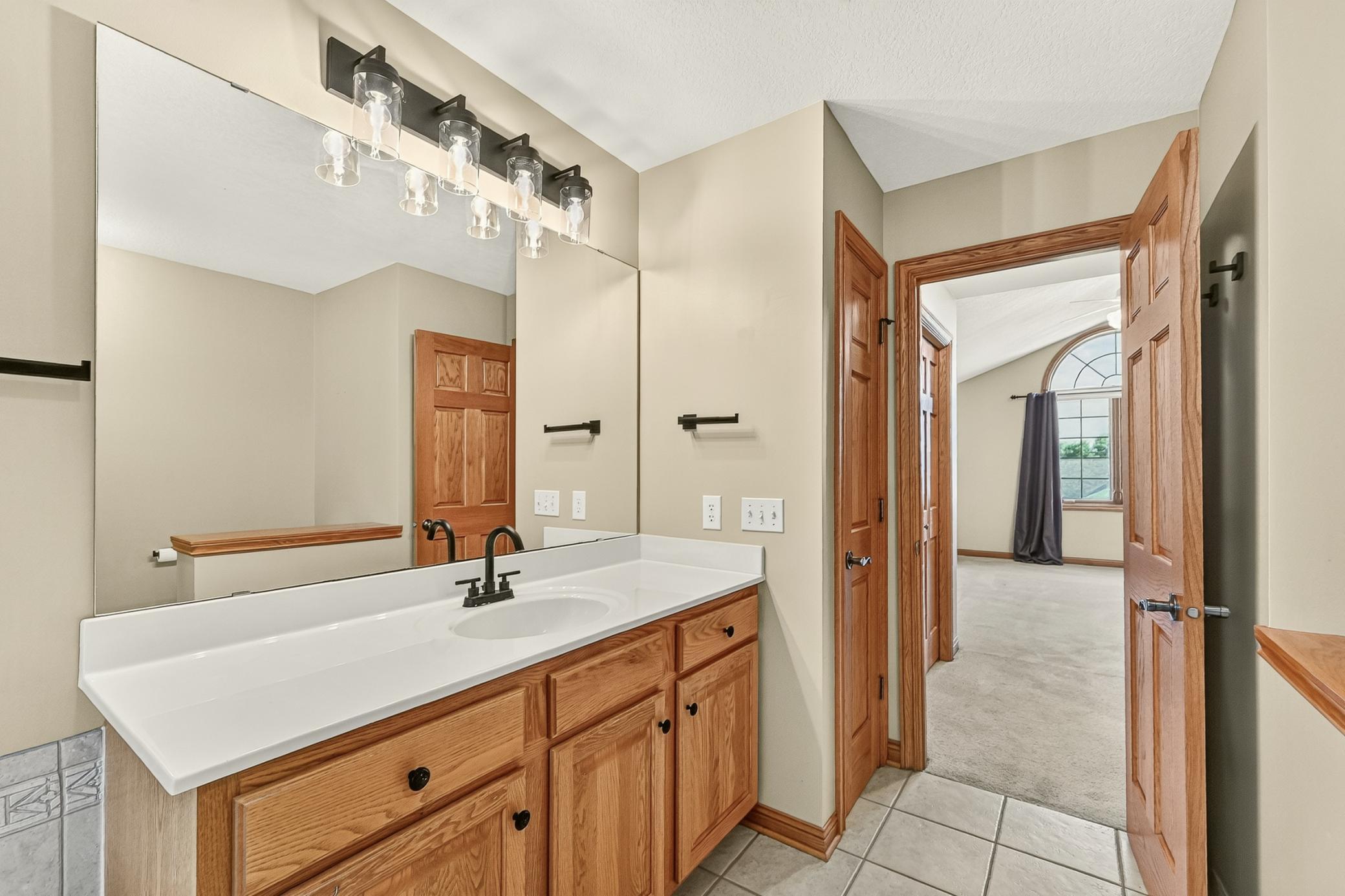 Owners Bathroom view 2.jpg