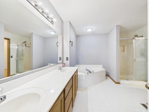 1853 Riverwood Drive, 4, Burnsville, MN 55337