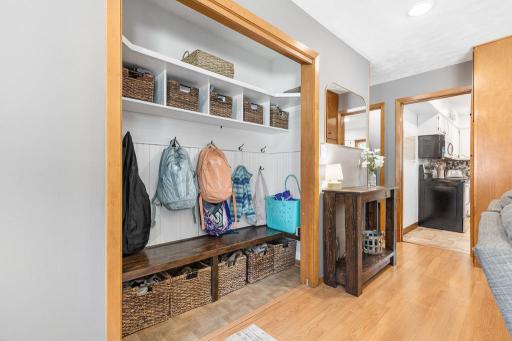 Large front entry with nicely designed shoe/coat closet