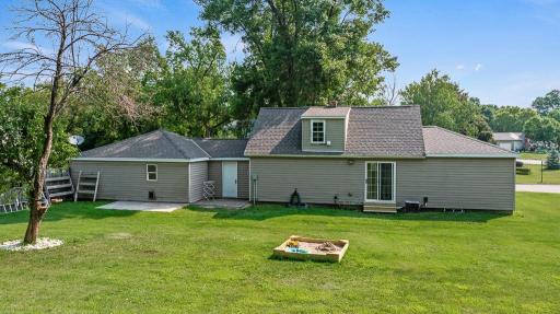 218 Grant Street S, Lake Benton, MN 56149