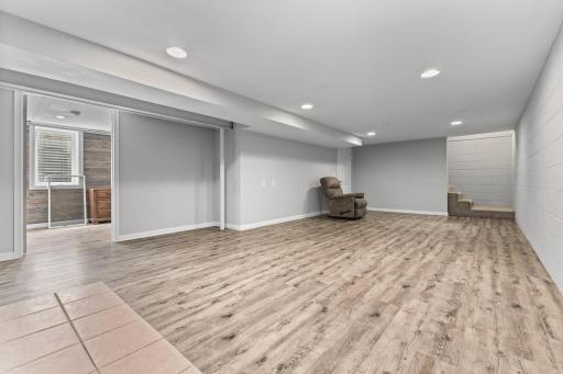 2003 Tamarack Lane, Burnsville, MN 55337