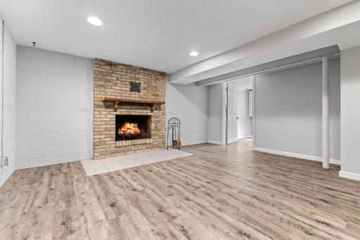 2003 Tamarack Lane, Burnsville, MN 55337