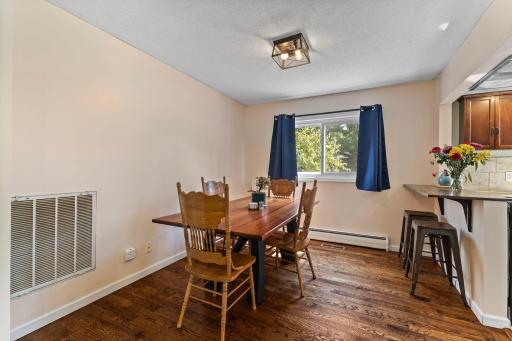 2003 Tamarack Lane, Burnsville, MN 55337