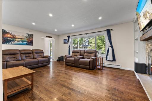 2003 Tamarack Lane, Burnsville, MN 55337