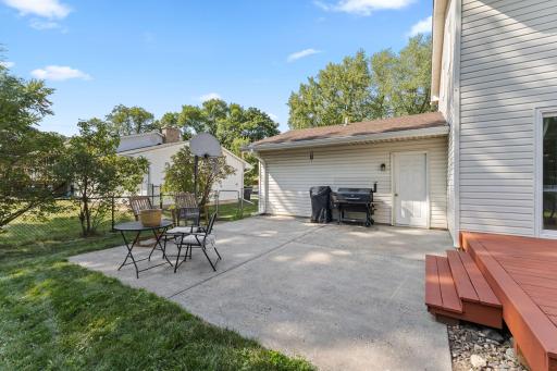 2003 Tamarack Lane, Burnsville, MN 55337