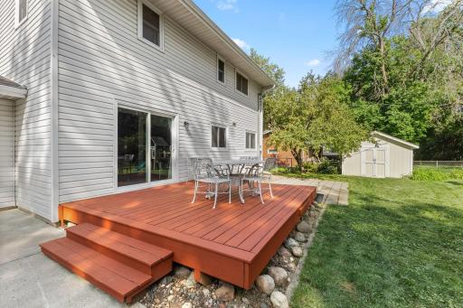 2003 Tamarack Lane, Burnsville, MN 55337