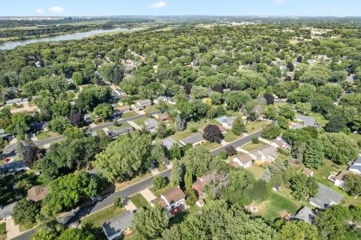 2003 Tamarack Lane, Burnsville, MN 55337