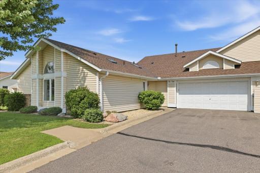 9136 Windsor Terrace, Minneapolis, MN 55443