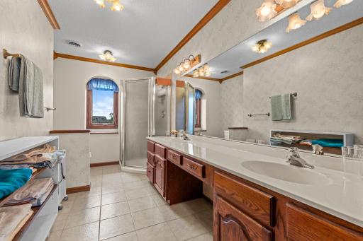 6 Lacosta Drive, Saint Paul, MN 55110