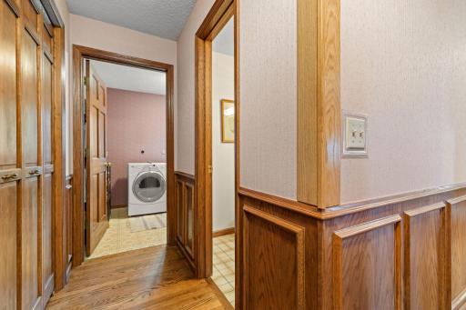 6 Lacosta Drive, Saint Paul, MN 55110