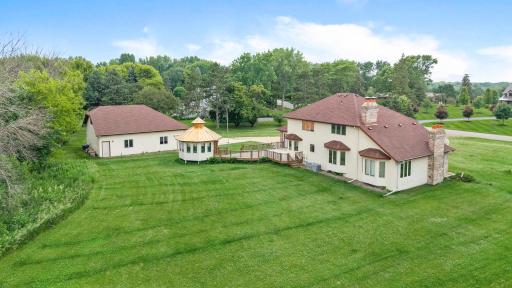 6 Lacosta Drive, Saint Paul, MN 55110