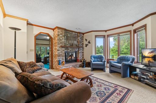 6 Lacosta Drive, Saint Paul, MN 55110