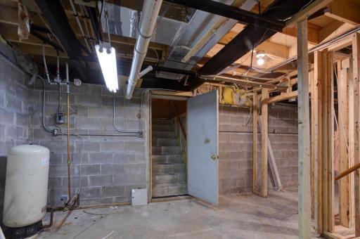 N11267 County Rd S, Wheeler, WI 54772