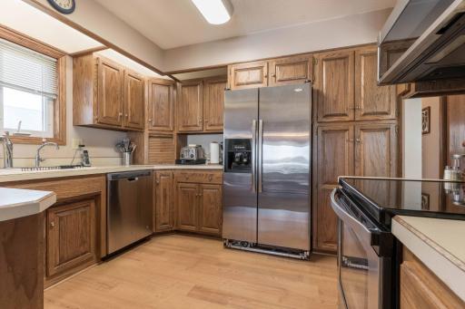23716 Stony Bar Circle, Pelican Rapids, MN 56572