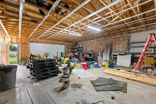 40 x 32 Shed Concrete Floor / Electric Panel